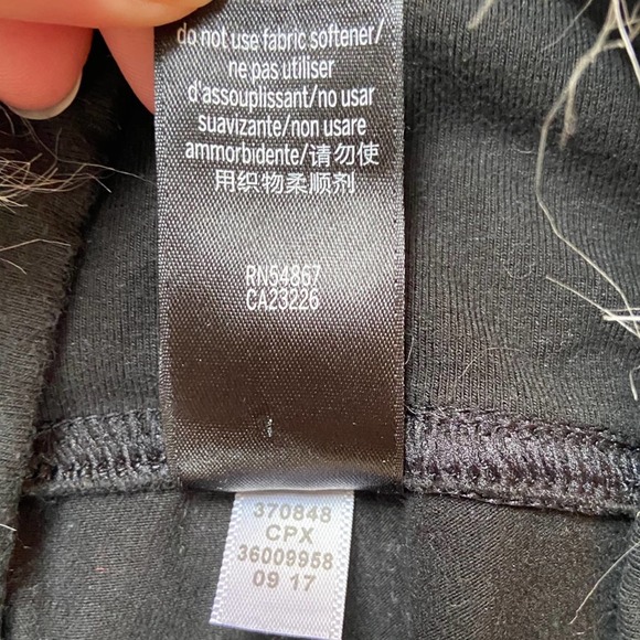 Victoria Sport Black Criss Cross Leggings Small - Picture 4 of 4